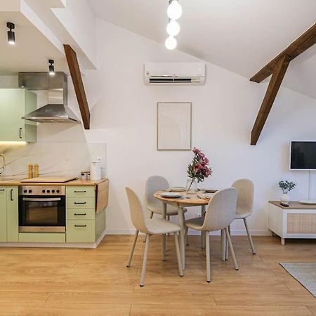 Cozy Loft Under The Wawel Sky Apartman Krakkó Kültér fotó