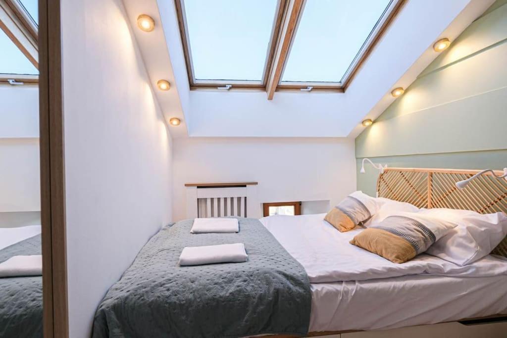 Cozy Loft Under The Wawel Sky Apartman Krakkó Kültér fotó