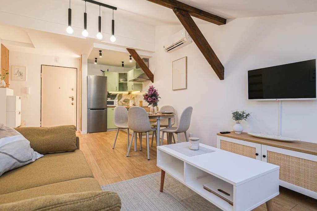 Cozy Loft Under The Wawel Sky Apartman Krakkó Kültér fotó