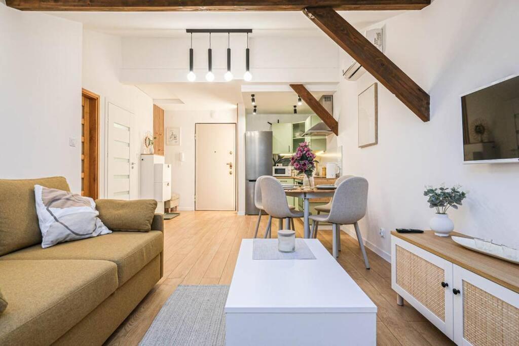 Cozy Loft Under The Wawel Sky Apartman Krakkó Kültér fotó